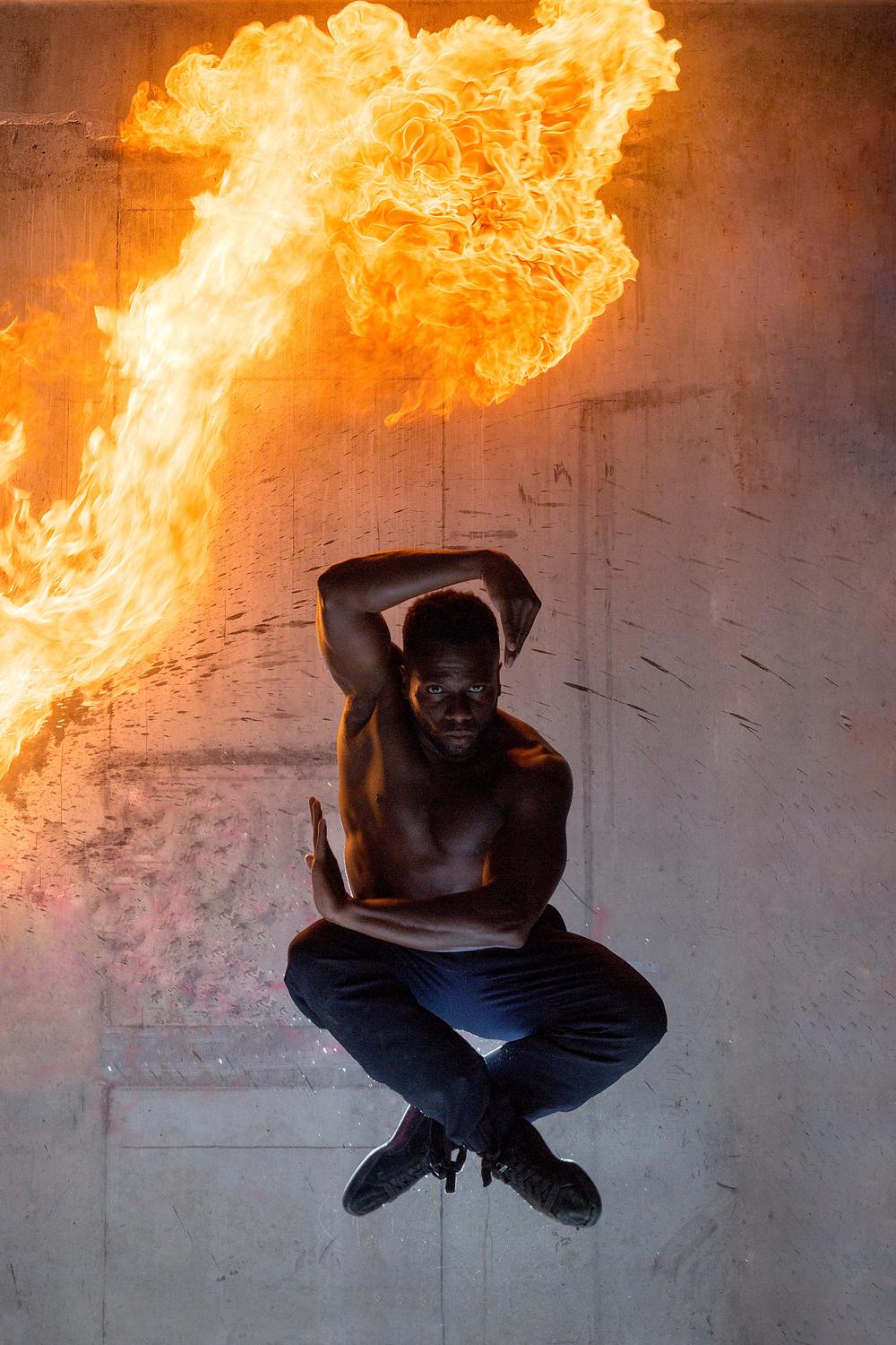 Le Feu Sacré
